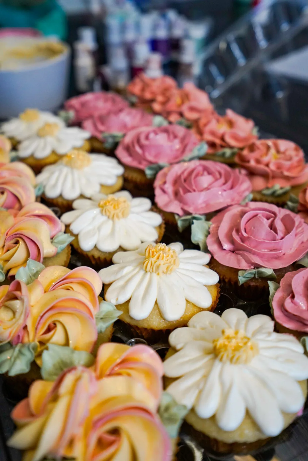 Blush buttercream flower cupcakes