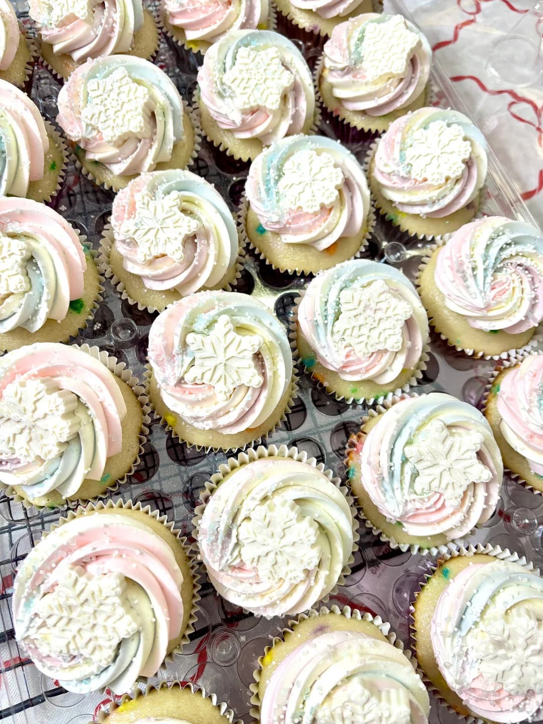 Pastel swirl cupcakes